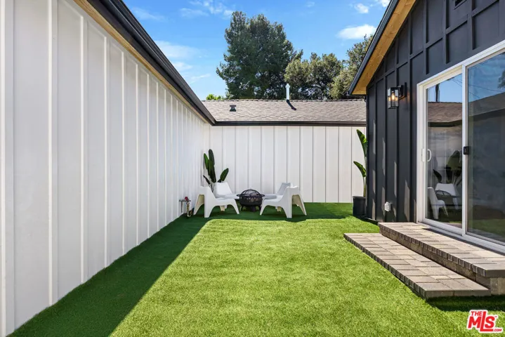 5928 Tobias Avenue, Sherman Oaks, California 91411