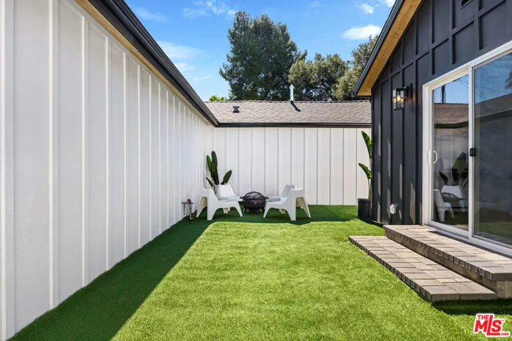 5928 Tobias Avenue, Sherman Oaks, California 91411