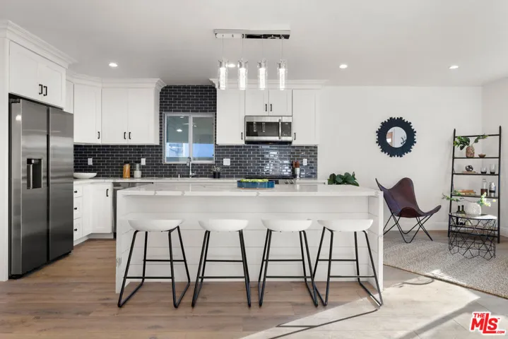 5928 Tobias Avenue, Sherman Oaks, California 91411