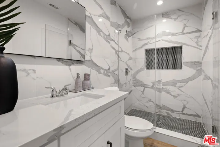 5928 Tobias Avenue, Sherman Oaks, California 91411