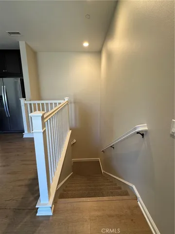 60 Waterleaf, Irvine, California 92620