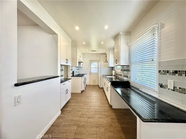 1527 Lancewood Avenue, Hacienda Heights, California 91745