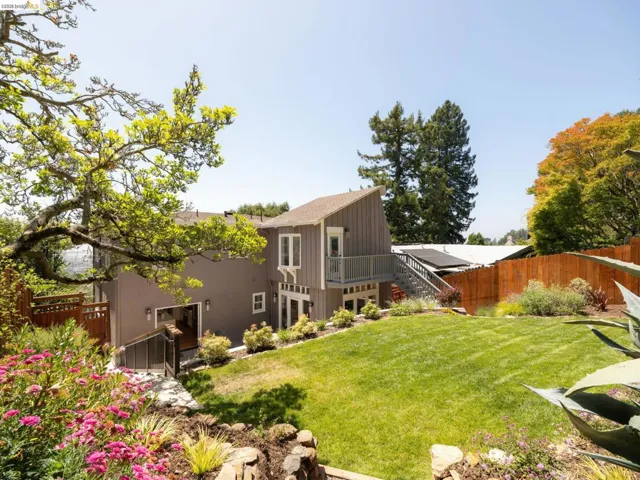 1001 Cragmont Avenue, Berkeley, California 94708-1411