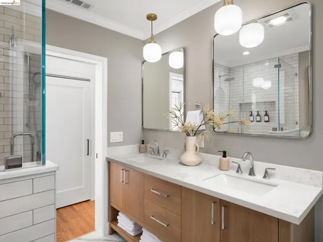 1001 Cragmont Avenue, Berkeley, California 94708-1411