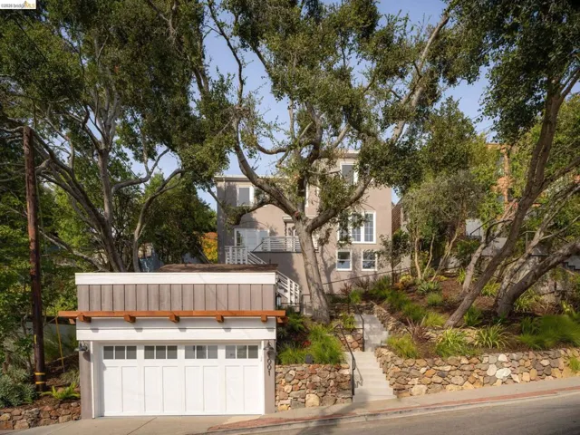 1001 Cragmont Avenue, Berkeley, California 94708-1411