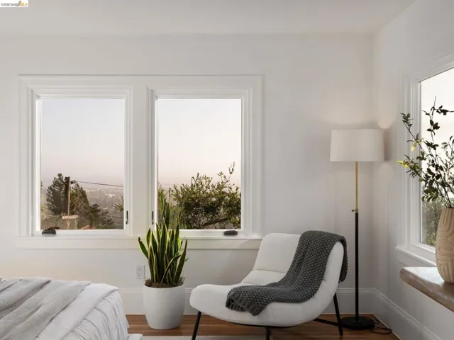 1001 Cragmont Avenue, Berkeley, California 94708-1411