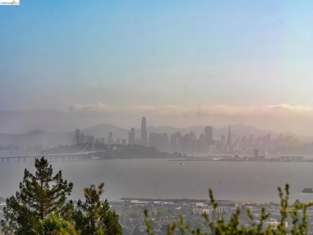 1001 Cragmont Avenue, Berkeley, California 94708-1411