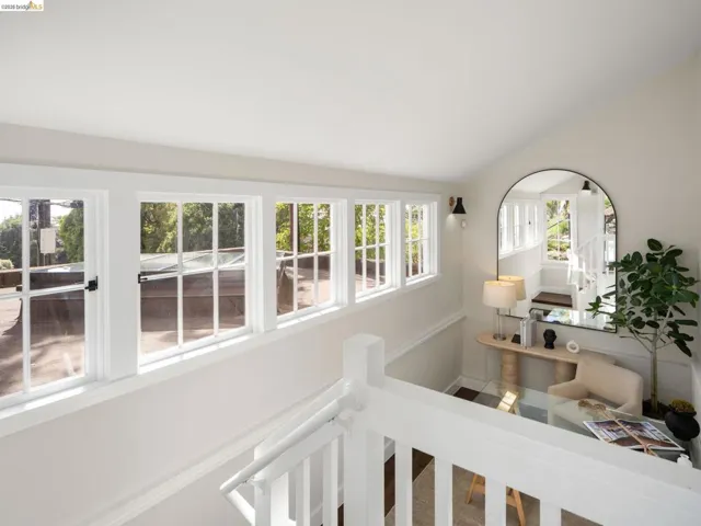 1001 Cragmont Avenue, Berkeley, California 94708-1411