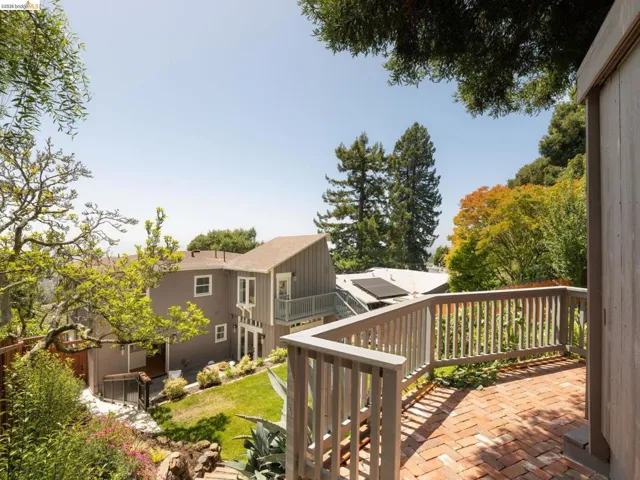 1001 Cragmont Avenue, Berkeley, California 94708-1411