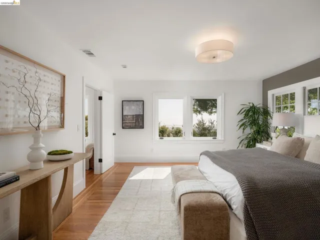 1001 Cragmont Avenue, Berkeley, California 94708-1411