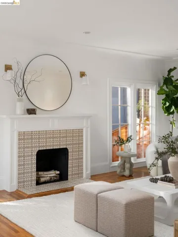 1001 Cragmont Avenue, Berkeley, California 94708-1411