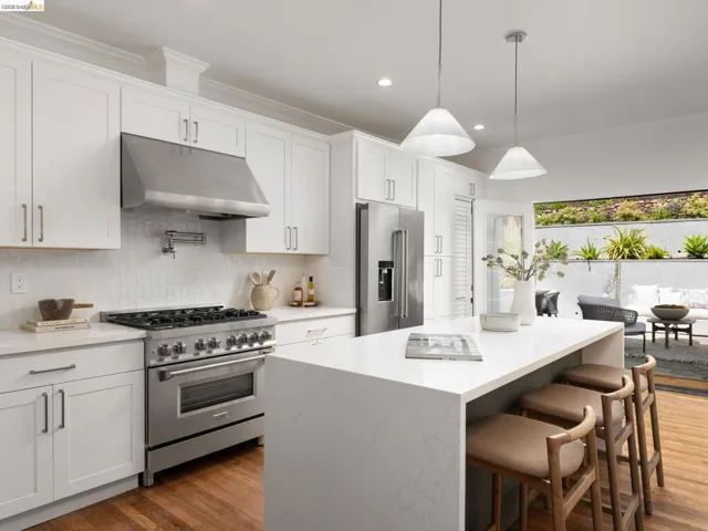 1001 Cragmont Avenue, Berkeley, California 94708-1411