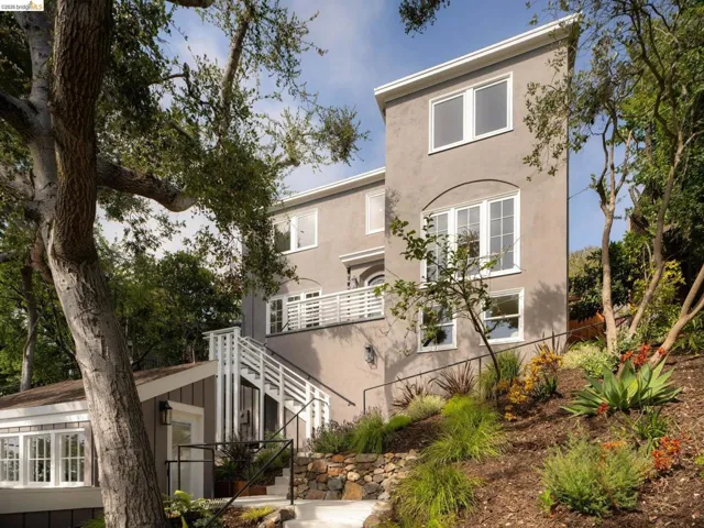 1001 Cragmont Avenue, Berkeley, California 94708-1411