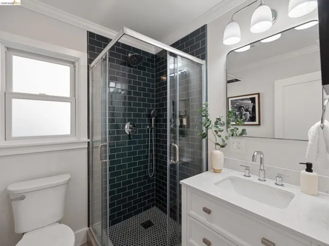1001 Cragmont Avenue, Berkeley, California 94708-1411