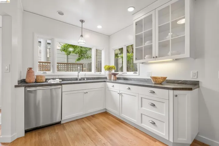 491 Boynton Ave, Berkeley, California 94707