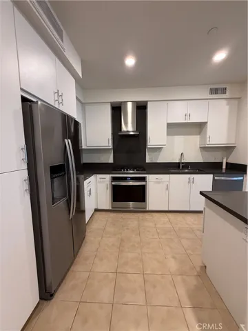 1418 Nolita, Irvine, California 92612