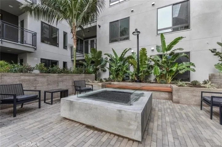 Community Lounge next to unit