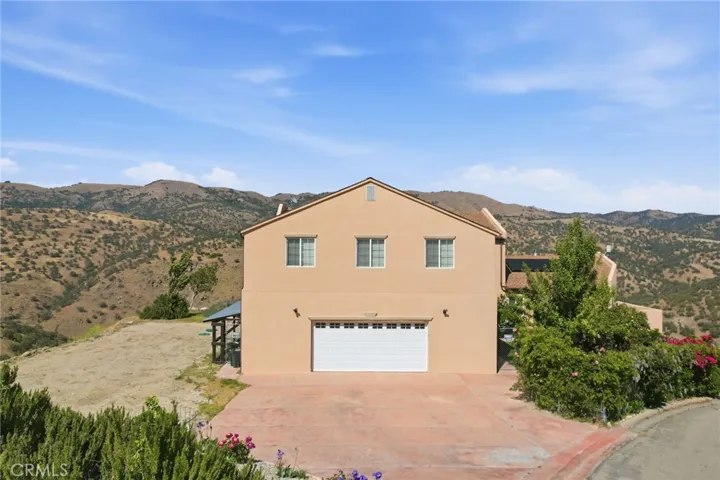 19701 Dovetail, Tehachapi, California 93561