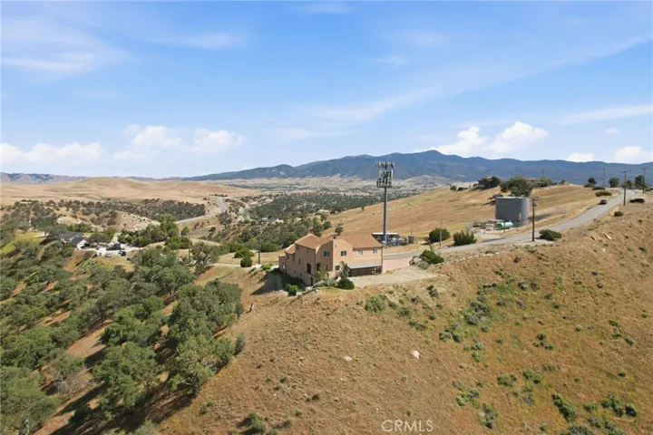 19701 Dovetail, Tehachapi, California 93561