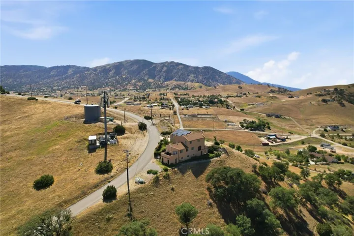 19701 Dovetail, Tehachapi, California 93561
