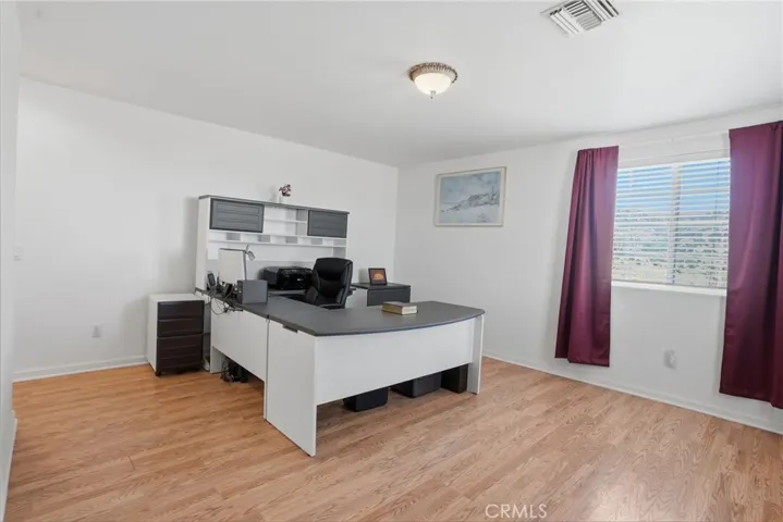19701 Dovetail, Tehachapi, California 93561