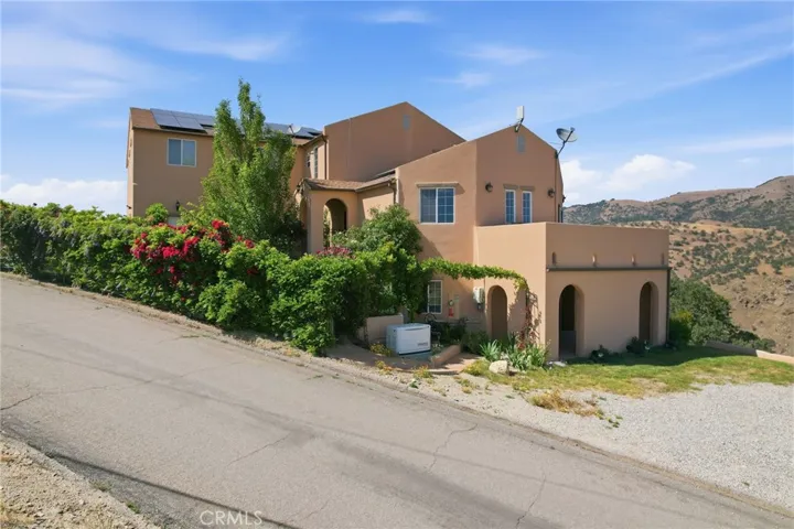 19701 Dovetail, Tehachapi, California 93561