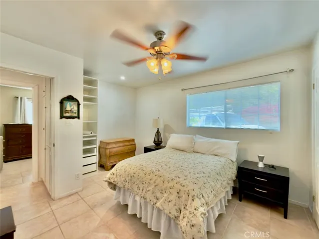 11454 Sunburst Street, Lakeview Terrace, California 91342