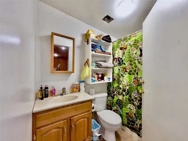 11454 Sunburst Street, Lakeview Terrace, California 91342