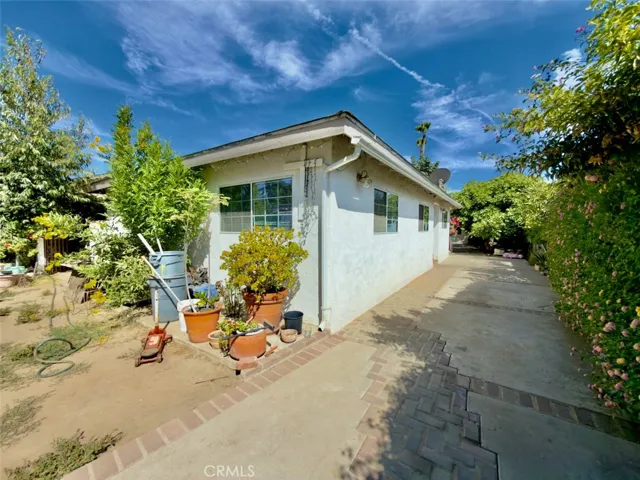 11454 Sunburst Street, Lakeview Terrace, California 91342
