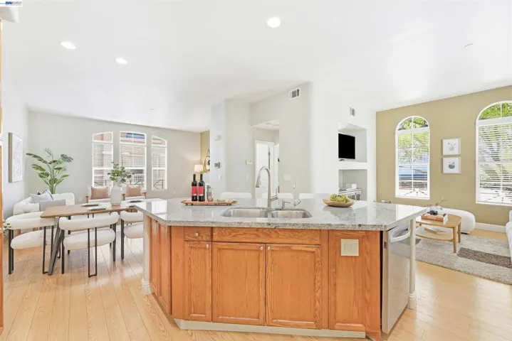 895 Inspiration Pl, Milpitas, California 95035