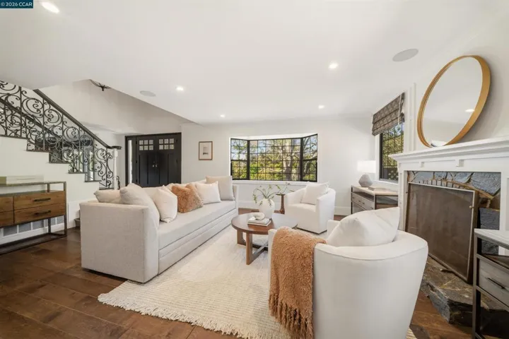 330 Twin Peaks Ln, Alamo, California 94507