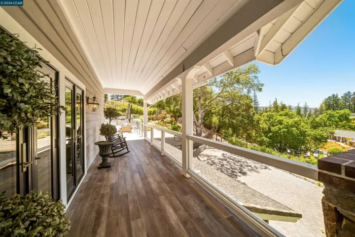 330 Twin Peaks Ln, Alamo, California 94507