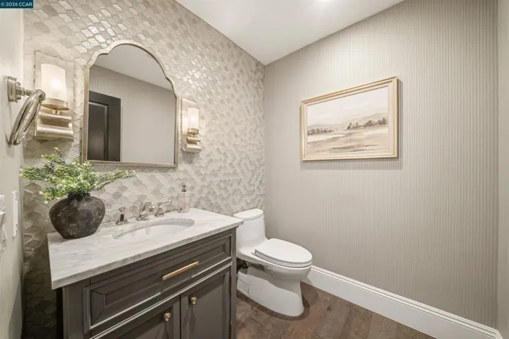 330 Twin Peaks Ln, Alamo, California 94507