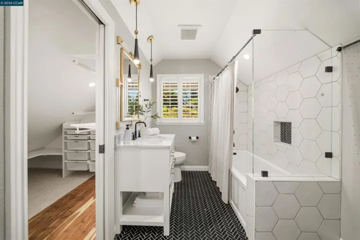 330 Twin Peaks Ln, Alamo, California 94507