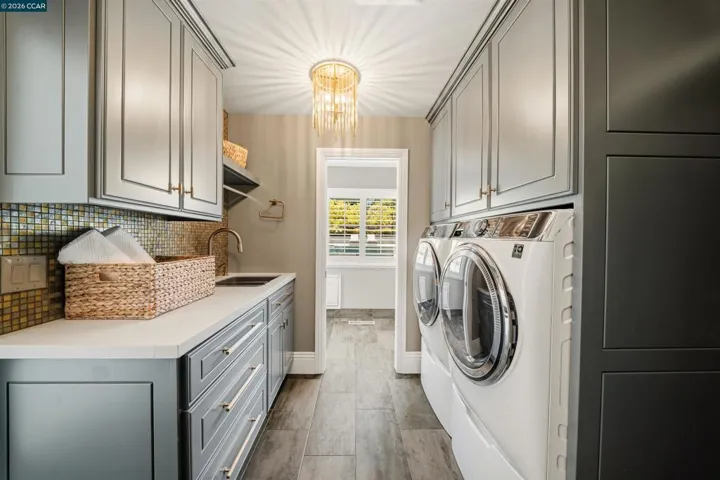 330 Twin Peaks Ln, Alamo, California 94507