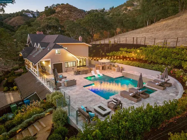 330 Twin Peaks Ln, Alamo, California 94507