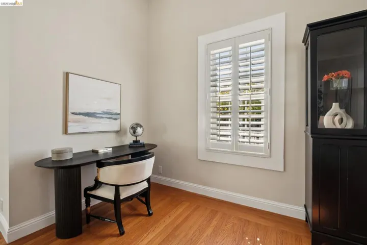 3214 Stuart St, Oakland, California 94602