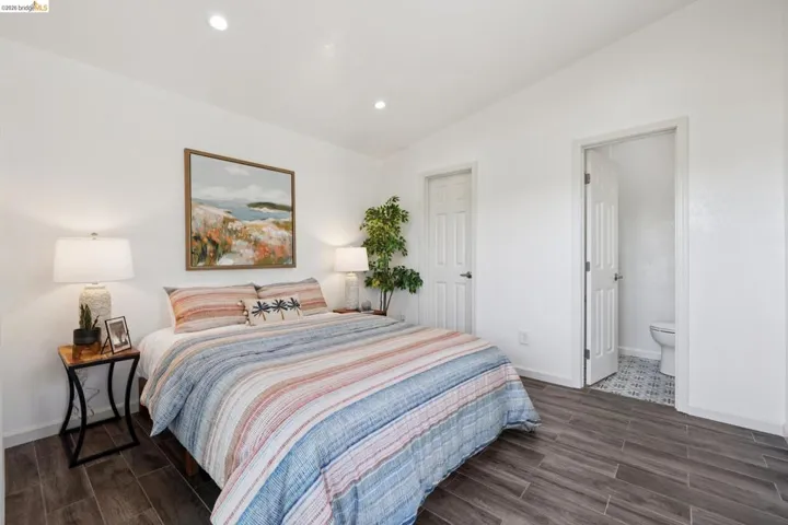 3214 Stuart St, Oakland, California 94602