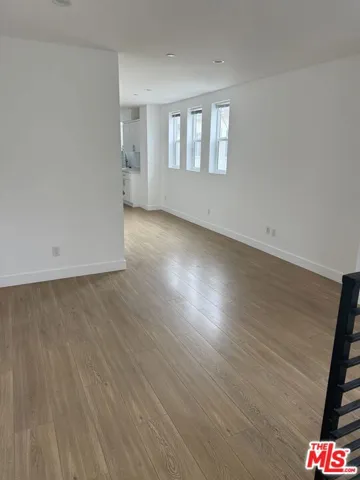 227 N Park View Street 1/2, Los Angeles, California 90026