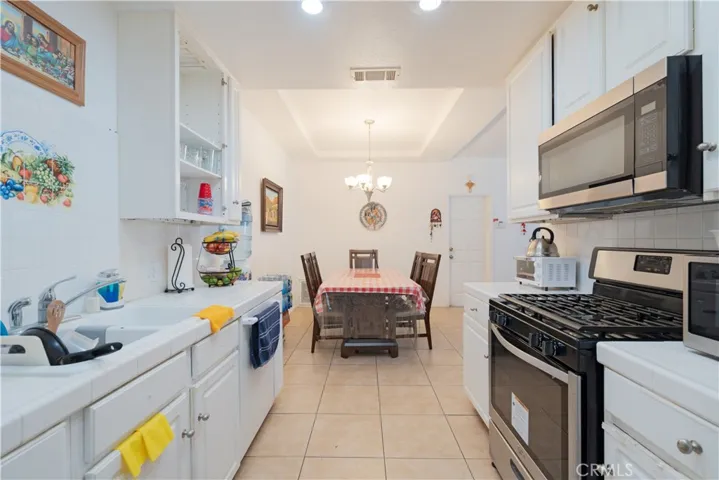 32320 Desert Vista, Cathedral City, California 92234