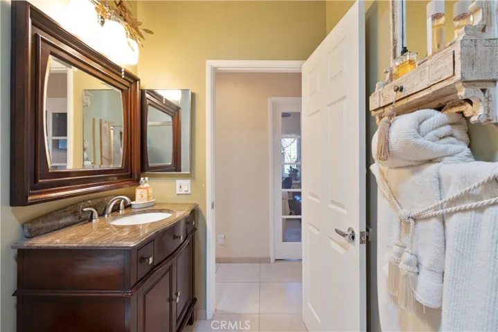 32320 Desert Vista, Cathedral City, California 92234