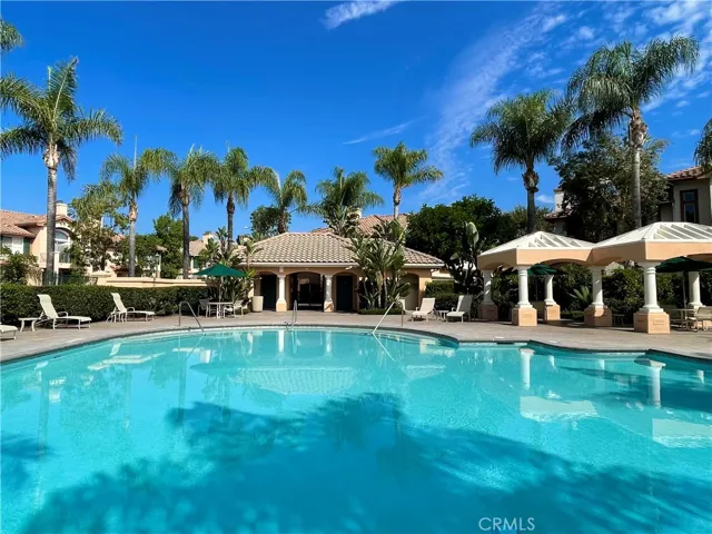 2002 Ladrillo Aisle 75, Irvine, California 92606
