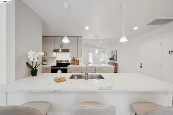 21112 Tyee Ct, Castro Valley, California 94546