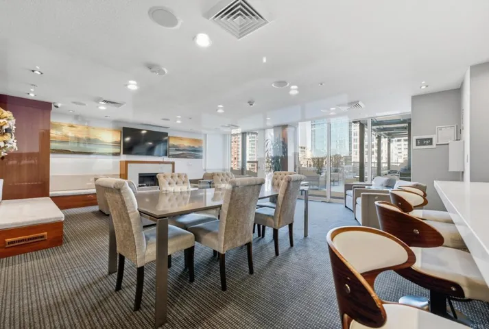 325 7th Avenue 905, San Diego, California 92101