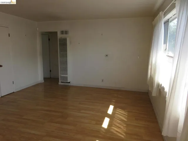1314 Kains Ave 4, Berkeley, California 94702