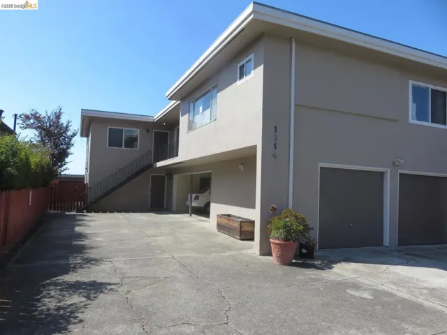 1314 Kains Ave 4, Berkeley, California 94702