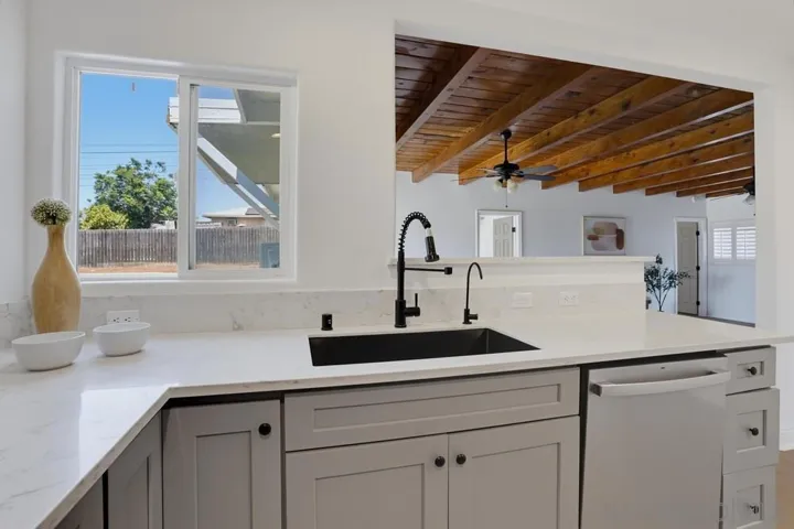 5374 Bonita Dr, San Diego, California 92114