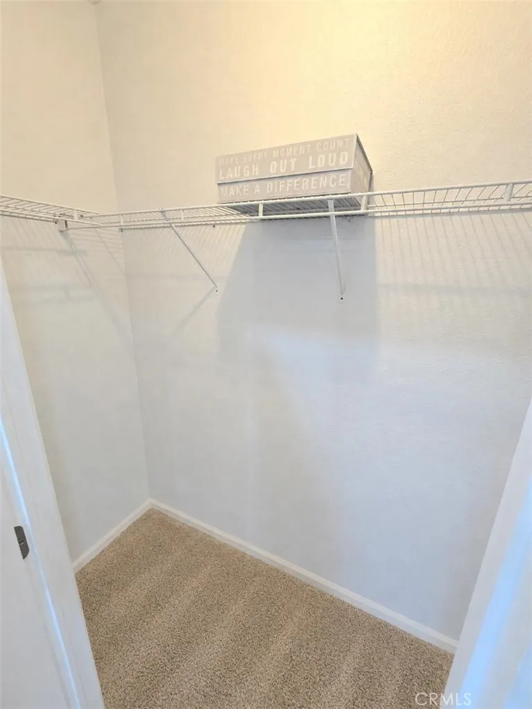 Mater bedroom walk-in closet