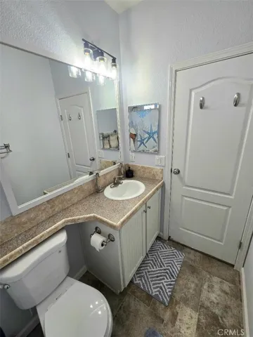 2nd bathroom