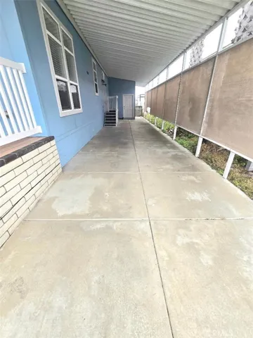 3-car private carport